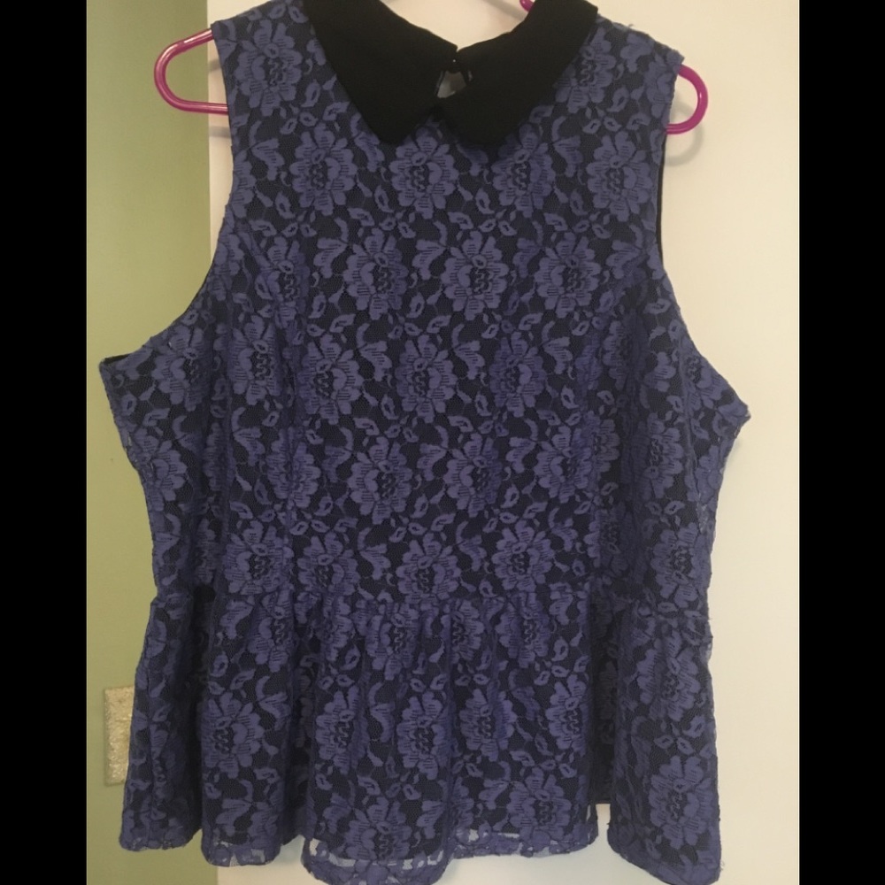 Elle purple lace sleeveless blouse